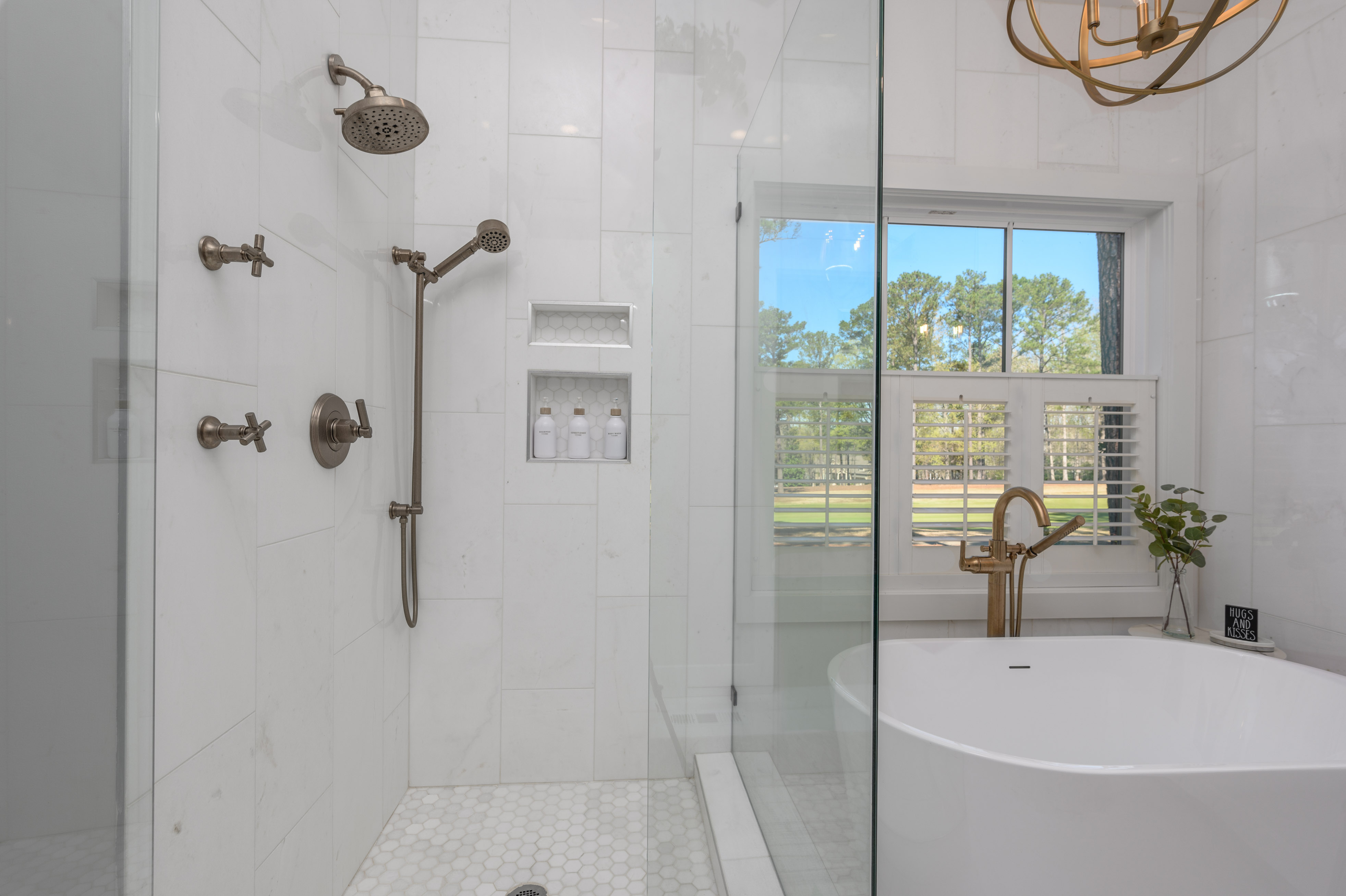144 Highgate Drive image 23